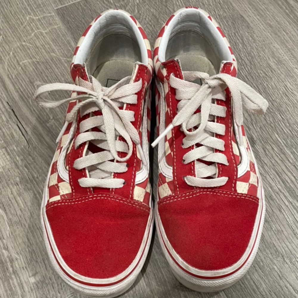 red checkered vans